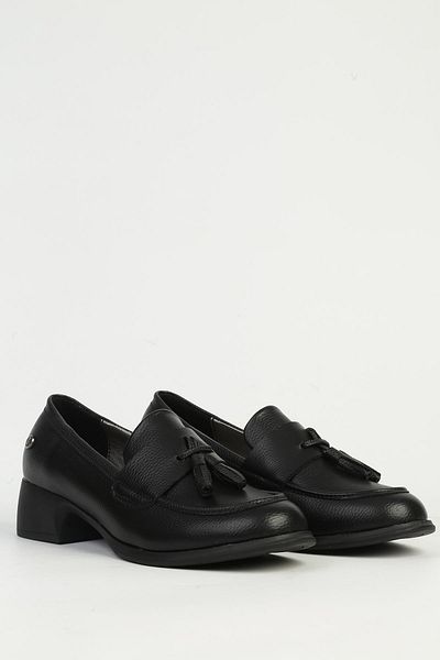 Pierre Cardin حذاء لوفر نسائي باللون الأسود PC-54276