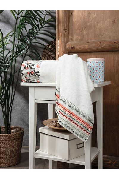 Sevim 2-Piece Bamboo Bath Towel Set - Cotton Satin Bordered & Soft Bath Towel - Tivoli - Olivia