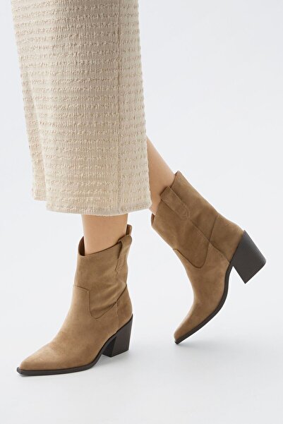 Bershka Asimetrik topuklu kovboy bot