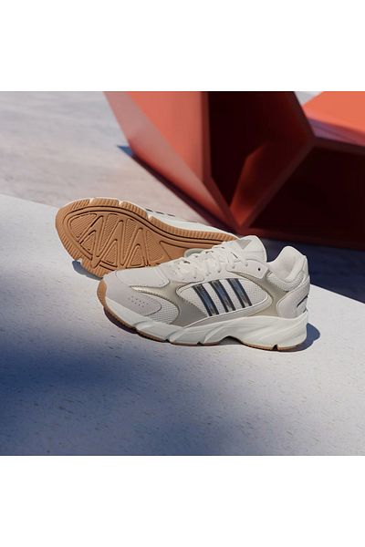 adidas Pantofi sport pentru femei Crazychaos 2000 IG4346