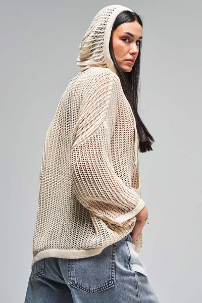 its basic Γυναικείο πλεκτό σε μπεζ χρώμα Loose Cut Slim διάτρητο σχέδιο με κουκούλα