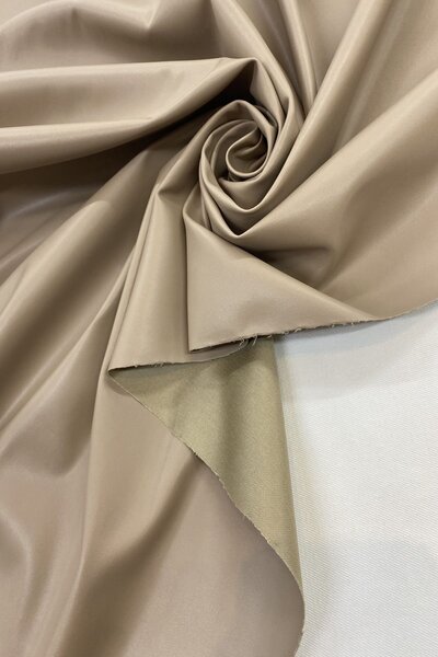 Yiğit Kumaş Țesătură din piele bej