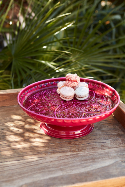 Karaca Home طبق ديكور قدم دونا أحمر داكن 28 سم