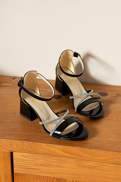 eformoda by emre yılmaz Black Patent Leather Women's Cross Stone Classic Low Heeled Shoes 7111