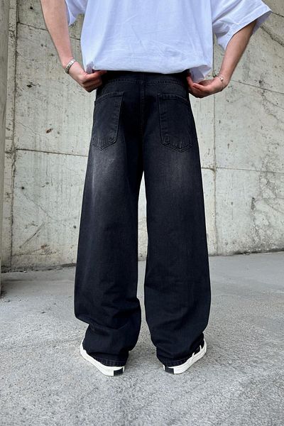Flaw Wear Striped Super Baggy Jeans