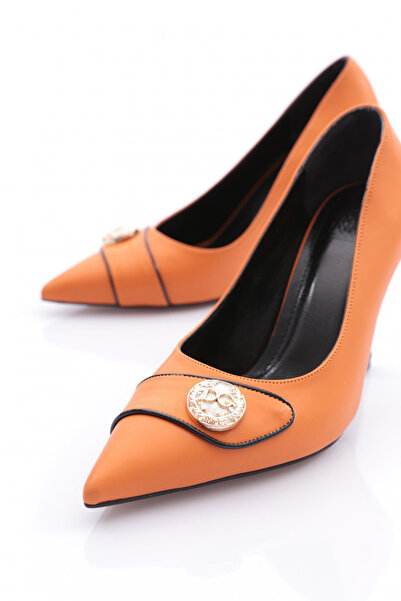 DGN Women's Heeled Shoes 211921085