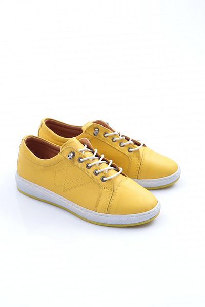 DGN 2011 Women's Laced Comfort Shoes