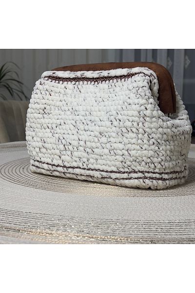8 Ekim Tasarım Atölyesi The Point of Meeting Elegance and Softness Ecru Tan Color Scholarship Bag
