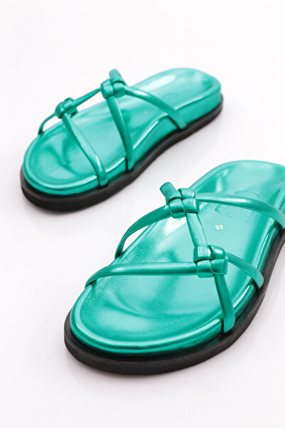 DGN Kadın Ince Bantlı Terlik Yeşil Sinyora 41163372