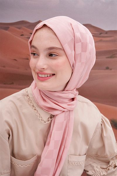 carell Italian Silk Checkers Jacquard Powder Shawl