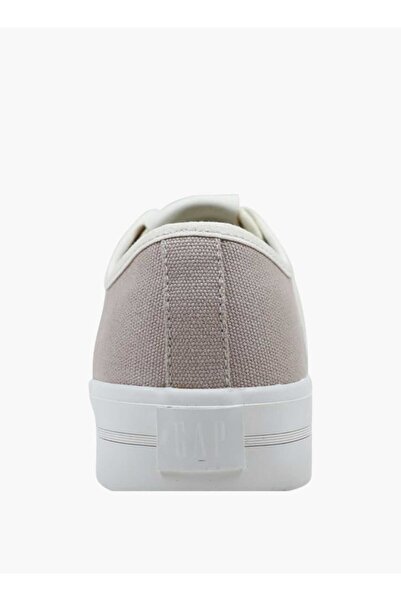 GAP Girls' Colourblock Sneakers with Lace-Up Closure - BALTIMORE