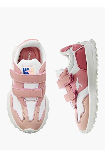 Kangaroos حذاء رياضي للبنات بألوان متعددة مع قفل بخطاف وحلقة