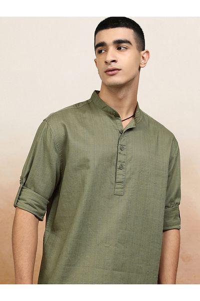 Highlander By Styli Relaxed Fit Mandarin Collar Shirt