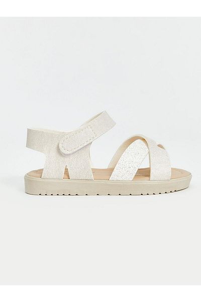 LC Waikiki LCW STEPS Cross-Strapped Baby Girl Sandals