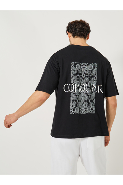 Styli تي شيرت قطني كبير الحجم بطبعة قبلية