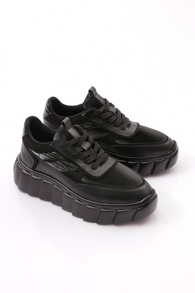 DGN 506 Women's Sneakers - Black, Lace-up Shoes
