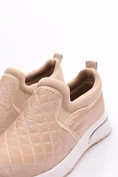 DGN Γυναικεία Παπούτσια Sneaker με Διαμαντένιο Σχέδιο Μπεζ Λευκό 51135105