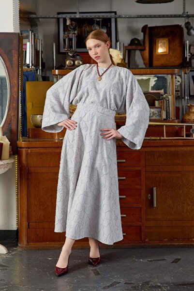 Ceylan Otantik Ice Gray Floral Detail Skirt Set