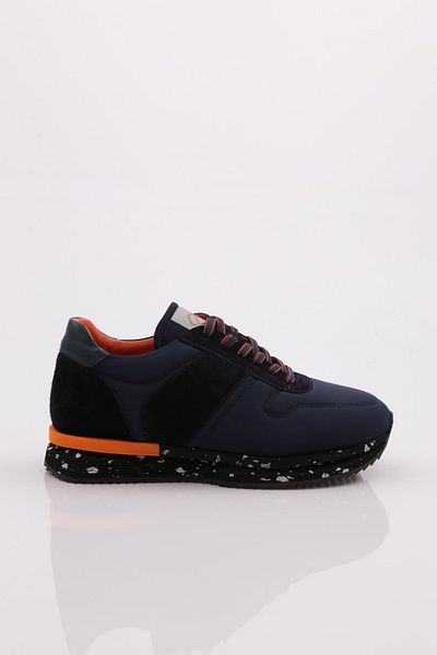 DGN 2414 Men's Lace-Up Sneakers