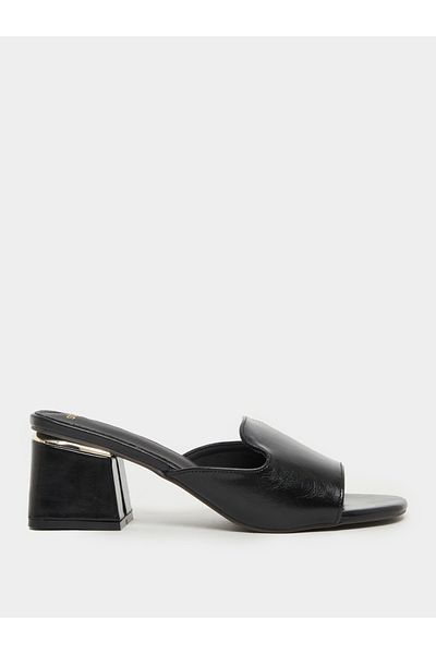 Styli Slip-On Block Heel Sandals