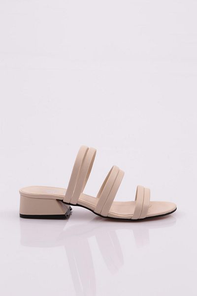 DGN Slippers - Women's, 3 Stripes, Oval Toe, Nude