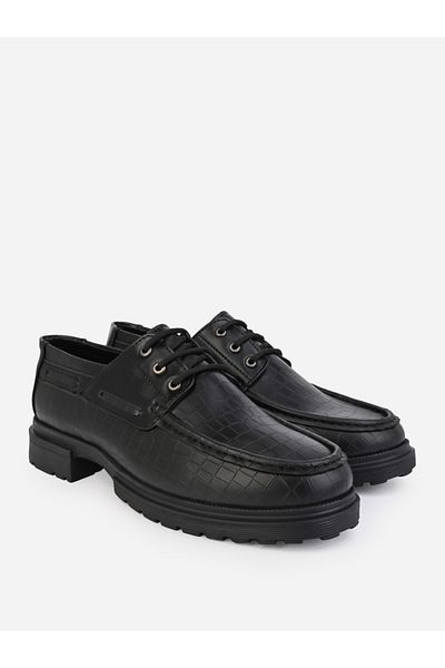 Styli Textured Lace Up Boat shoes