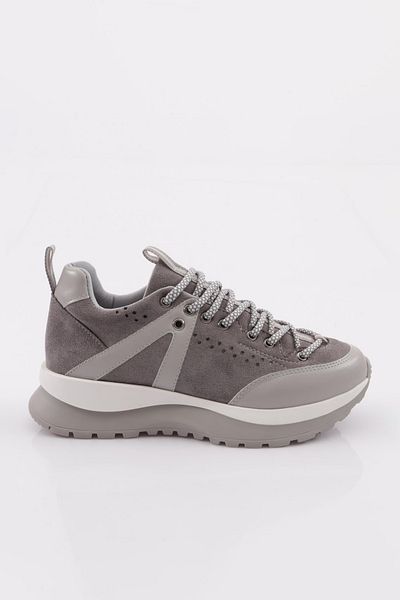 DGN Women's Lace-Up Sneakers Gray Suede 8322103138