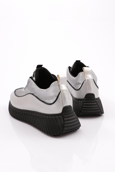 DGN M077 Pantofi sport cu dungi și șireturi pentru femei