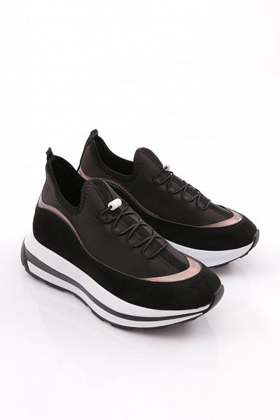DGN 2030 Women's Thick Sole Sports Shoes