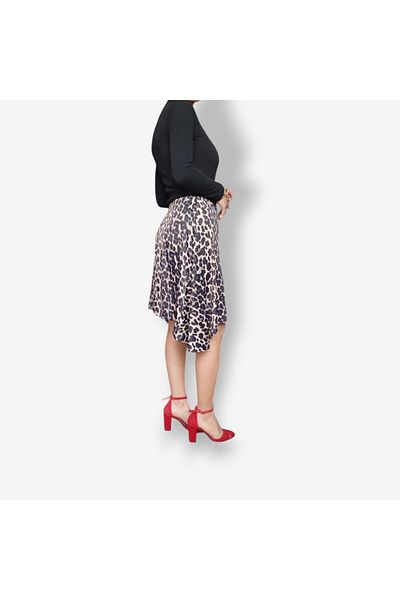 Dirhem Women's Satin Leopard Print Asymmetrical Mini Skirt