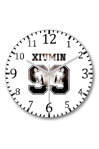 BASKI DÜNYASI ساعة حائط Exo Xiumin من الزجاج الحقيقي المنحني