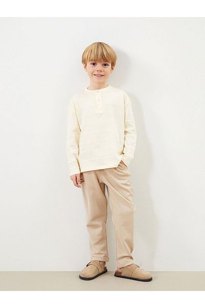 LC Waikiki Crew Neck Boys' T-Shirt and Pants 2 Pcs