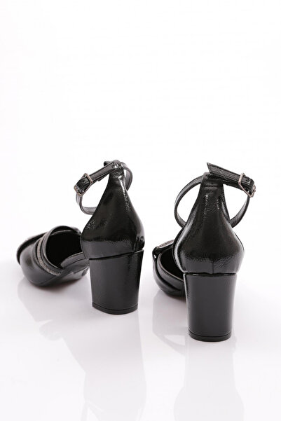 DGN Γυναικεία παπούτσια streetball μαύρα τσαλακωμένα 217552328