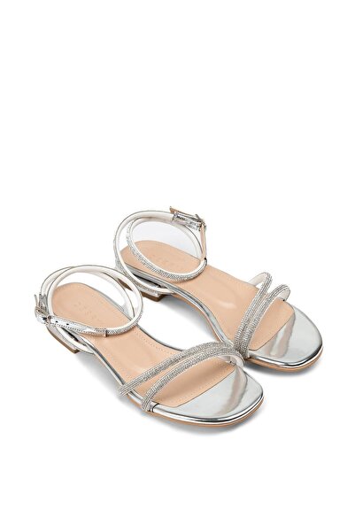 Deery Silver Color Women's Sandals