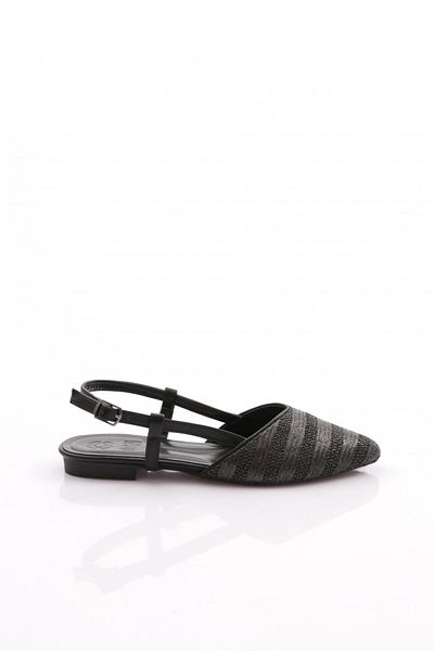 DGN Women's Black Straw Sandals - Back Tie 2623497216782322