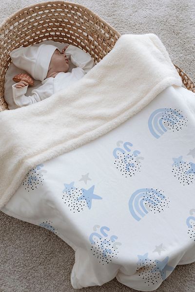 Tuğba Kuğu Plush Double Face Blanket - Blue Star and Rainbow