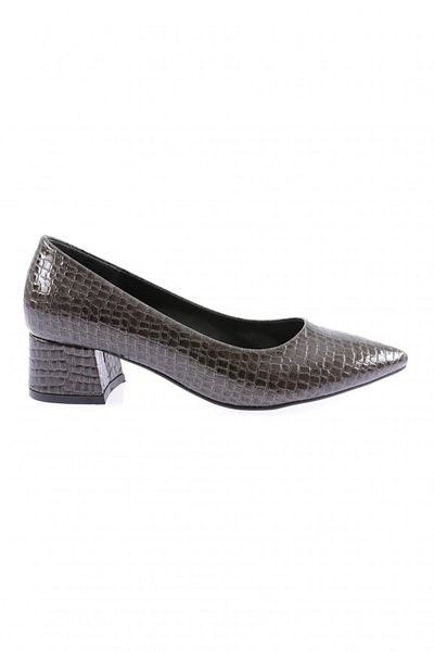DGN K701 Model Women's Pointed Toe Low Heel Shoes