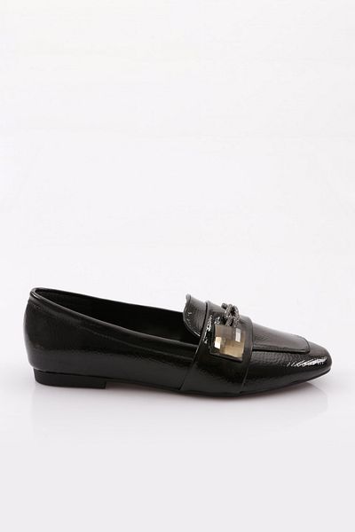 DGN 5002 Model - Women's Black Patent Leather Ballerinas with Silver Stone Accessories