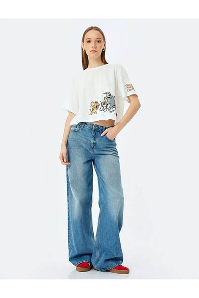 Koton Tom and Jerry Licensed Printed Oversize Crop T-Shirt
