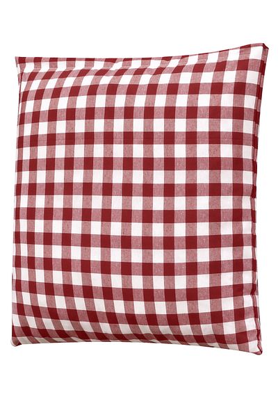 Soft Kare Cluster of 2 45*45cm Cushions with Large Checkered Picnic Mat