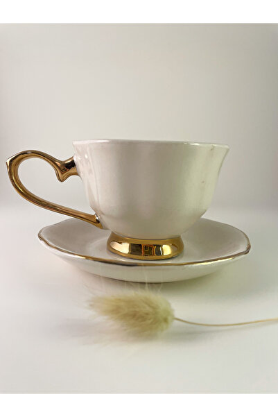 zeynep El Yapımı Altın Dekorlu Beyaz Klasik Seramik Çay Kahve Fincanı