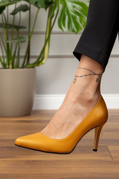 Deery Stiletto de damă din piele naturală galbenă