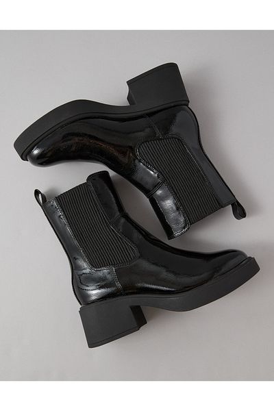 AMERICAN EAGLE AE Vegan Leather Chelsea Boot