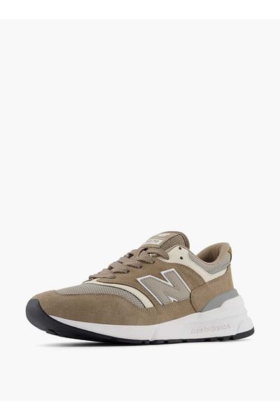 New Balance Women's Logo Detail Sports Shoes with Lace-Up Closure - 997R
