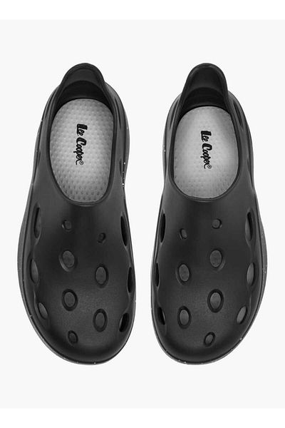 Lee Cooper Lee Cooper Men's Printed Slip-On Clogs with Cutout Detail
