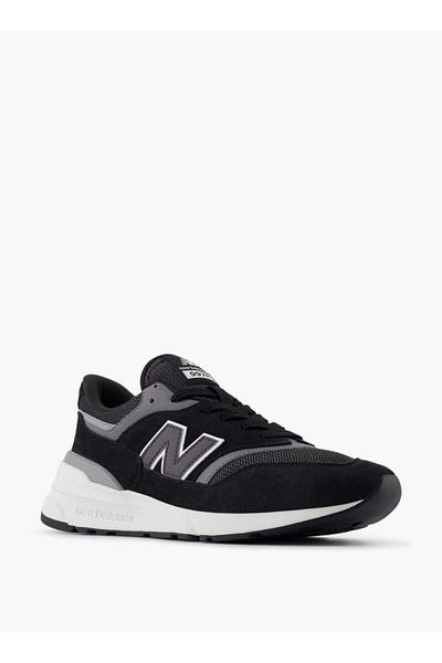 New Balance Men's Logo Detail Sports Shoes with Lace-Up Closure - 997R