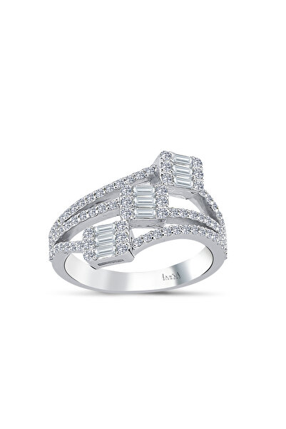 Luna 0.76 Karat Baget Pırlanta Yüzük