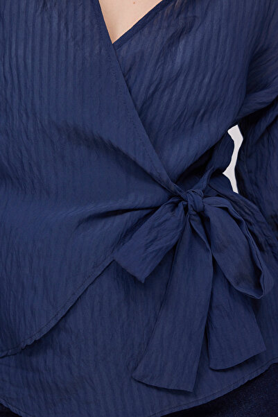 Addax Bağlamalı Çizgili Gömlek G7001