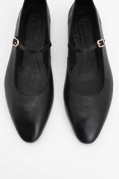 LuviShoes Balerina LUNAIRE din piele naturală neagră, cu o singură curea, cu vârf ascuțit