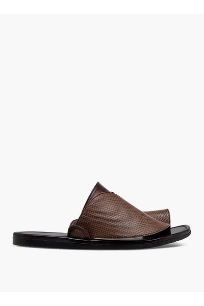LBL by Shoexpress Textured Slip-On Arabic Sandals with Toe Loop